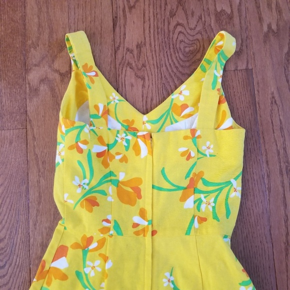 Malia Honolulu Hawaiian Dress - Picture 4 of 8